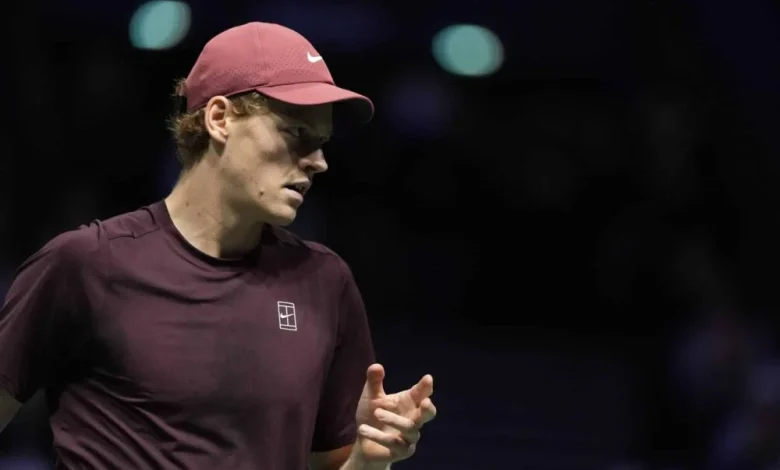 ATP Parigi LIVE: Sinner avanti di un break su Shelton