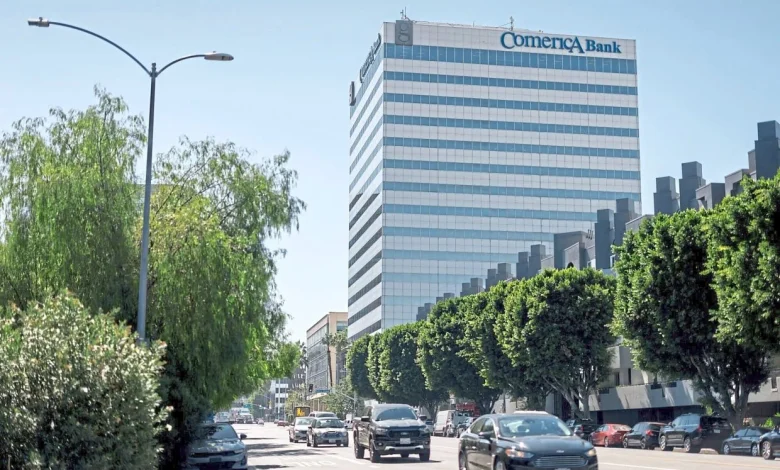 Activist funds stir M&A surge in US banking