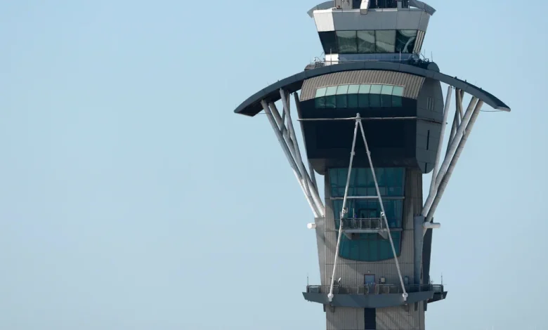 Airlines are feeding air traffic controllers as they miss their first full paychecks
