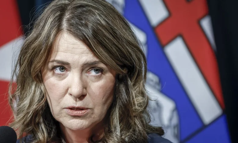 Alberta students cut class, rally at legislature for teachers in strike-bill dispute