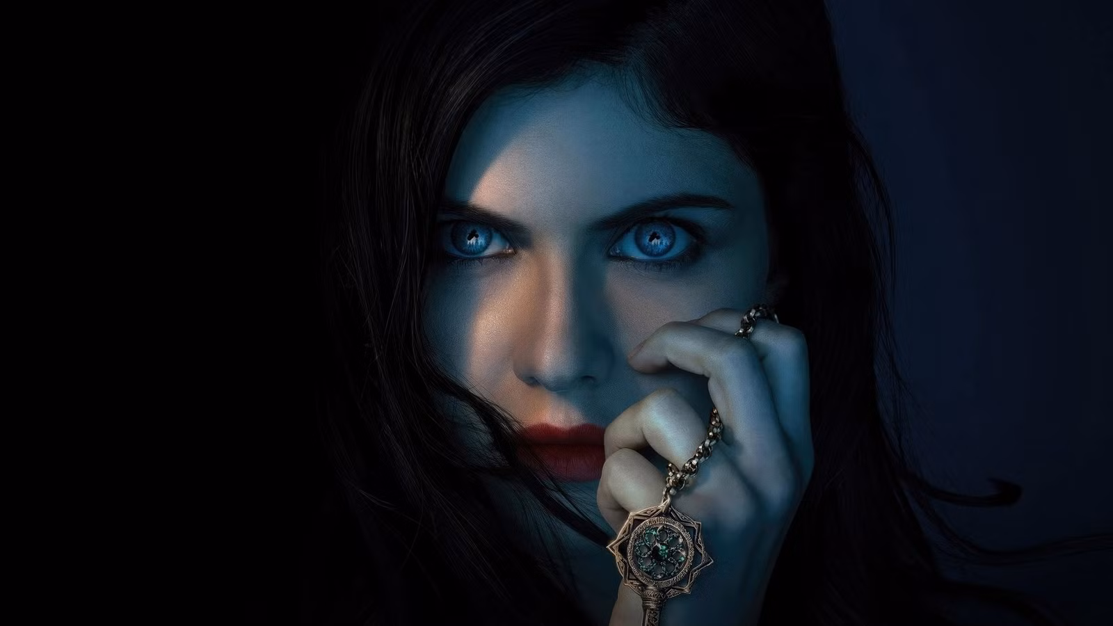Alexandra Daddario Suits Up As Catwoman In New DC Art After Batman Comments