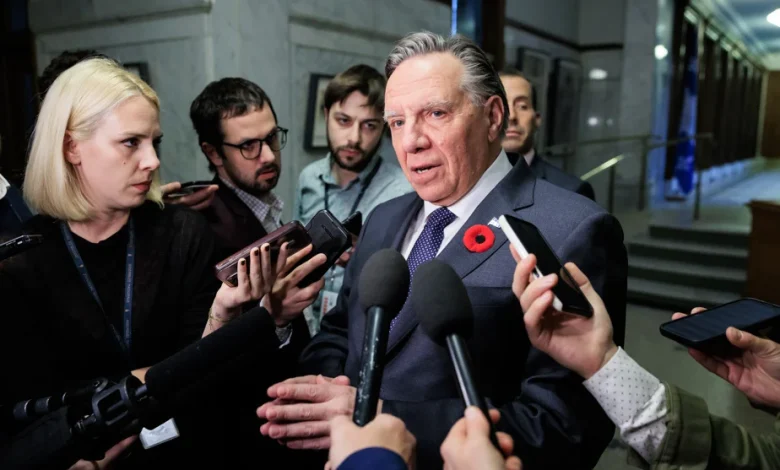 « Appelez 1-800 Doug Ford » | Legault accuse Ford de lui « tirer dans le dos »