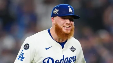 As the Dodgers’ relievers put forth a heroic Game 3 effort, they honored Alex Vesia