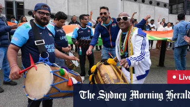 Australia vs India T20 LIVE: Capacity MCG crowd pays silent tribute to Ben Austin; action-packed start as India bats first against Australia