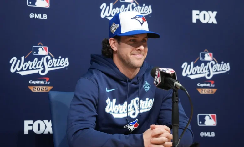 Before baseball, Blue Jays’ Ernie Clement was dynamite in high school hockey