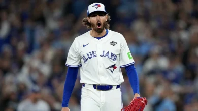 Blue Jays' Kevin Gausman to start Game 6 of World Series vs. Dodgers