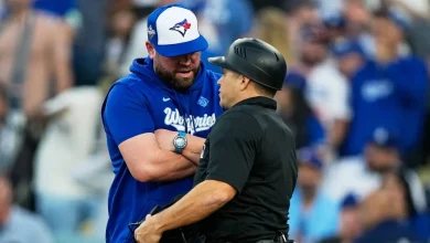 Blue Jays on wrong side of bizarre Game 3 sequence vs. Dodgers
