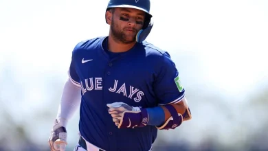 Bo Bichette says he will 'risk it all' playing through injury to win World Series