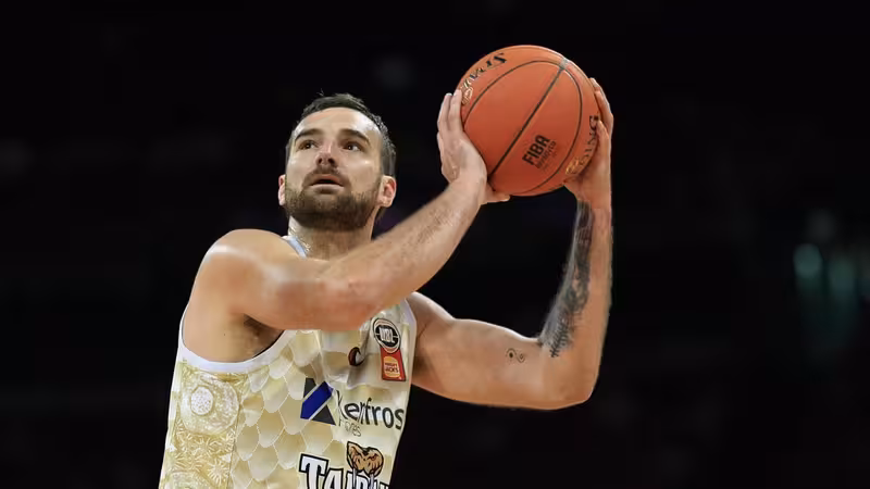 Bullets fire as Taipans cop another NBL whipping