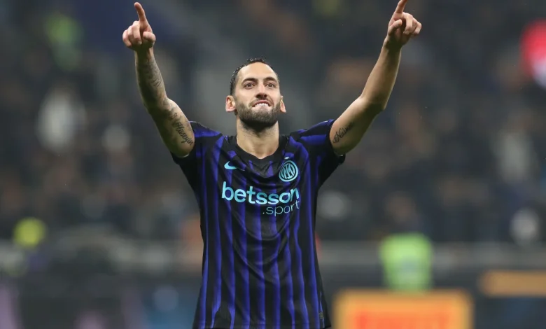 Calhanoglu: ‘I don’t care’ about the goalkeeper, while Sucic retains Inter shirt