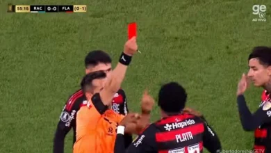 Cartão vermelho para Plata por soco muda jogo entre Racing x Flamengo na semifinal da Libertadores