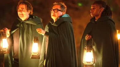 Celebrity Traitors fans 'clock' moment Jonathan Ross gave away fellow traitor