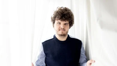 Commentary: Friends of this L.A. teen will soon find out his big secret: He's co-starring in 'Bugonia'