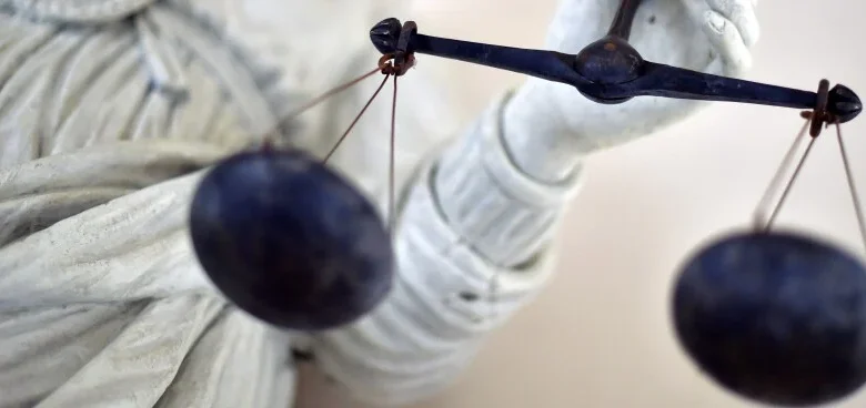 DC Bar Warns of Ethics Pitfalls After Big Law Deals With Trump