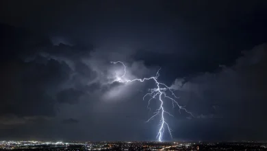 Days of severe thunderstorms ahead for Qld, NSW