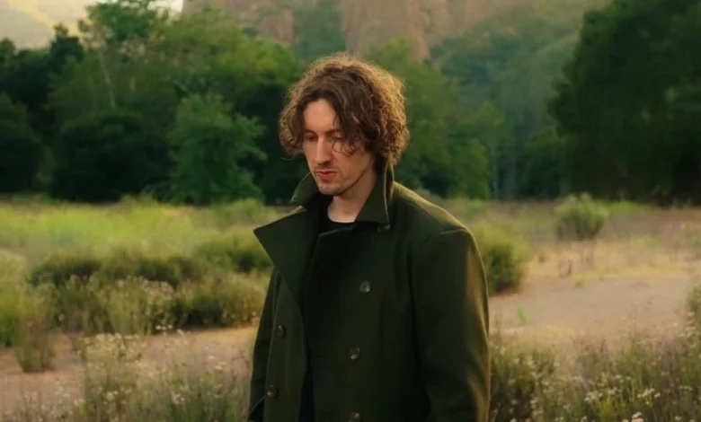 Dean Lewis Issues Statement Following Misconduct Allegations