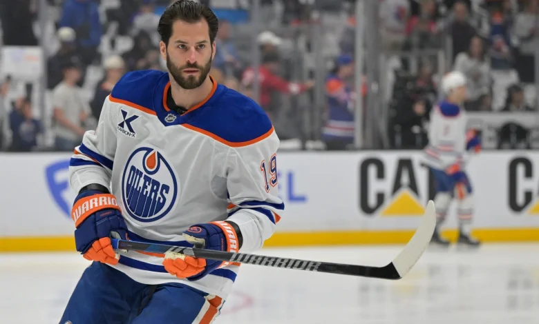 Edmonton Oilers reveal details for Adam Henrique's 1,000 NHL game celebration