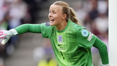 England goalkeeper Hannah Hampton insists women's footballers are 'tougher than the men'