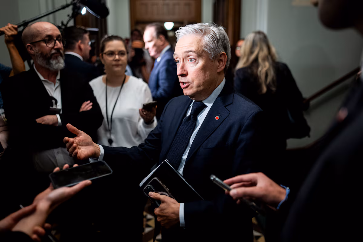 Finance Minister hints job cuts to come in federal budget, alarming union leaders