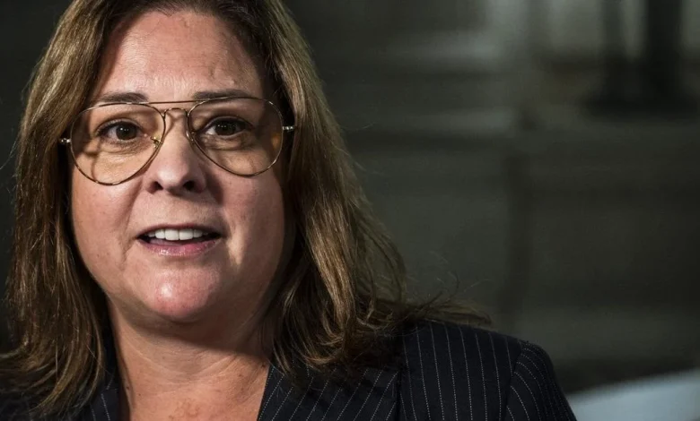 Former Manitoba premier, cabinet minister pay ethics investigation fines