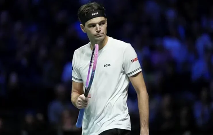 Fritz fires past Vukic, Norrie stuns Alcaraz in Paris