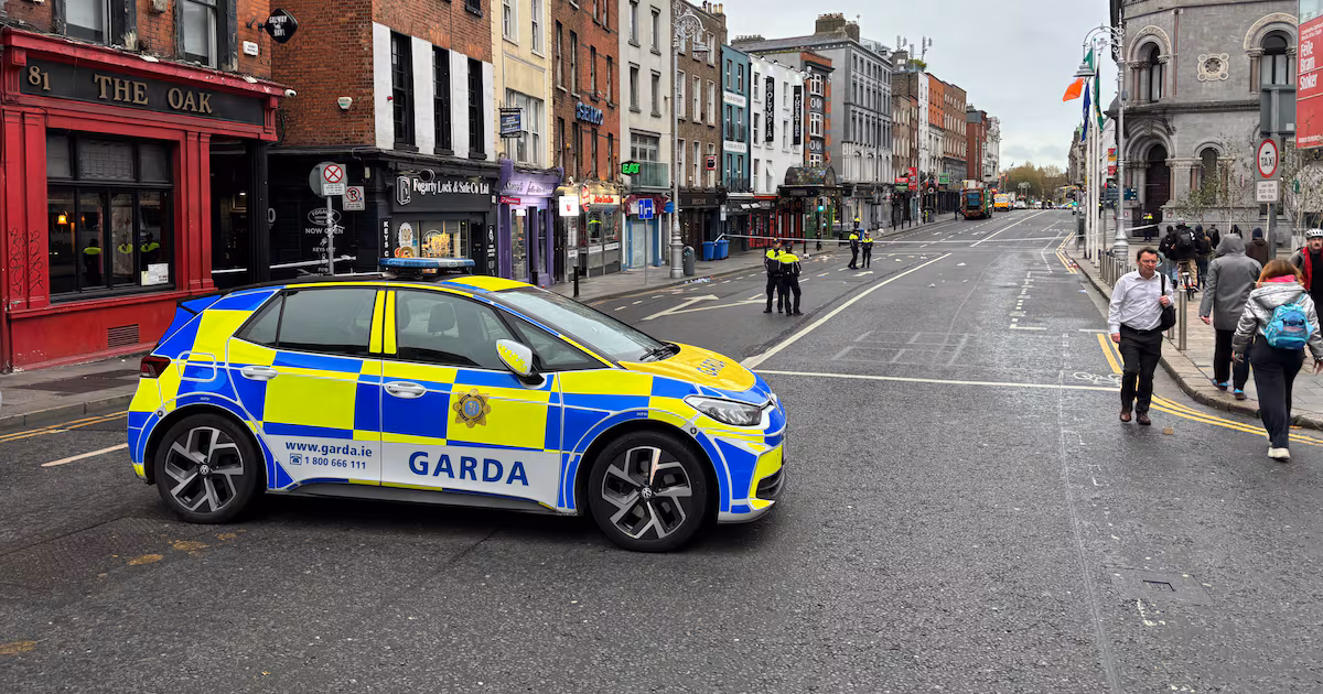 Gardaí close section of major Dublin city centre street following collision