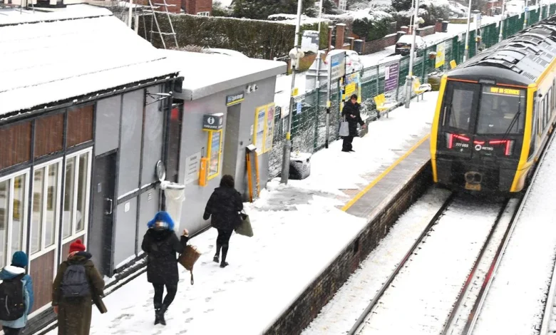 'Ghost' trains to be used to keep Merseyside's rails moving this winter