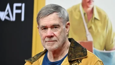 Gus Van Sant on His Comeback Film ‘Dead Man’s Wire,’ the Unintentional Movies He’s Made and Why He Still Thinks About River Phoenix All the Time