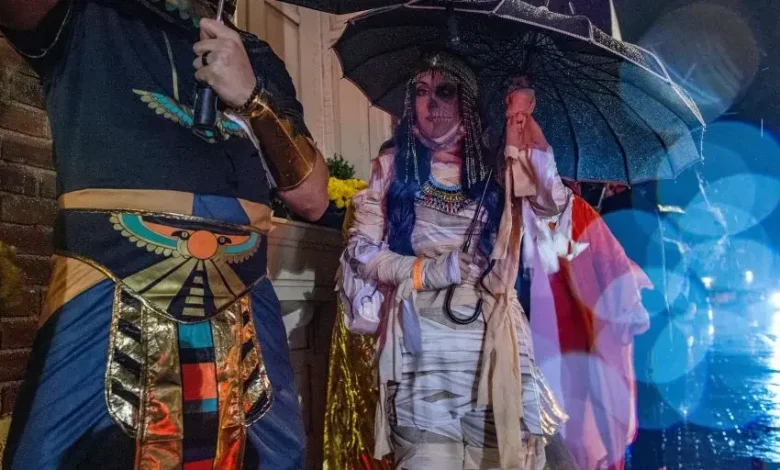 Halloween forecast brings rain to eastern US ahead of trick-or-treating as storm systems soak millions