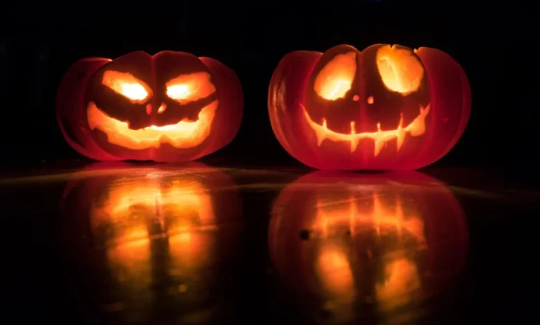 Halloween safety is key for drivers, trick-or-treaters on the streets