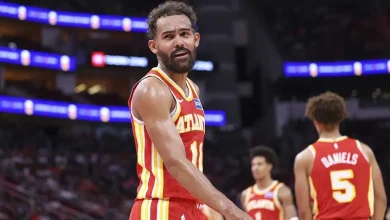 Hawks news: Trae Young exits Nets game with knee injury