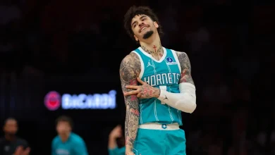 Hornets' LaMelo Ball fined for flipping off referee after offensive foul