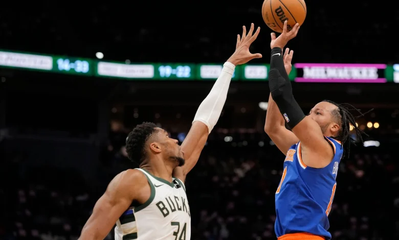 How to watch Milwaukee Bucks vs Golden State Warriors NBA game: Live stream, TV channel, and start time