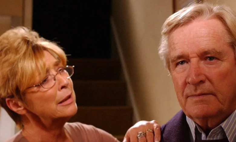 ITV Coronation Street Ken's new love interest 'unveiled' 10 years after Deirdre's death