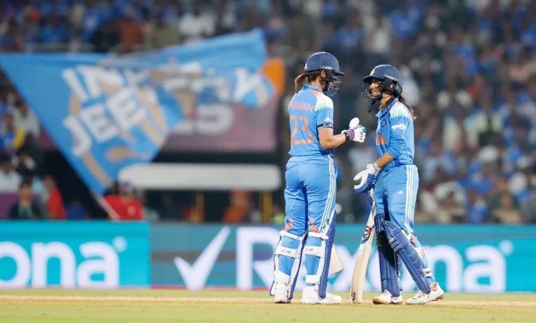 India vs Australia Live Score, Women's World Cup semifinal: Smriti Mandhana departs after excellent DRS call