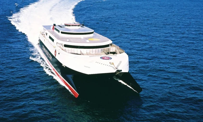 Injuries reported after rough weather causes 'red alert' on Isle of Man ferry | ITV News