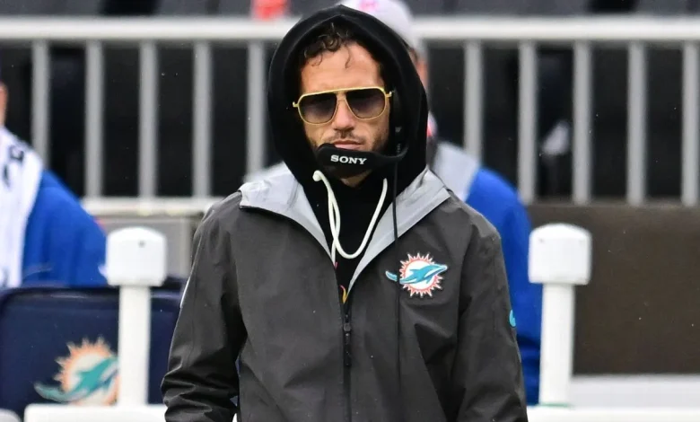 Inside Mike McDaniel's uncertain future with the Dolphins
