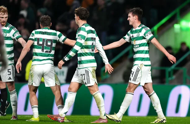 Irish striker Kenny stars as Celtic win on O'Neill's return