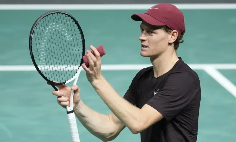 Jannik Sinner's No. 1 bid starts with win over Zizou Bergs at Paris Masters