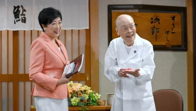 Japan’s sushi legend Jiro Ono turns 100 and is not ready for retirement