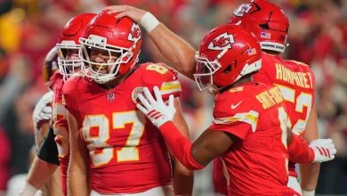 Kelce equals Holmes as Chiefs' career TD leader
