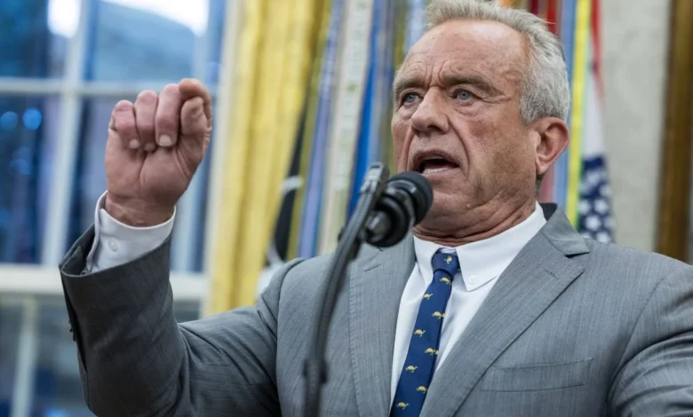 Kennedy says insufficient evidence to link Tylenol to autism