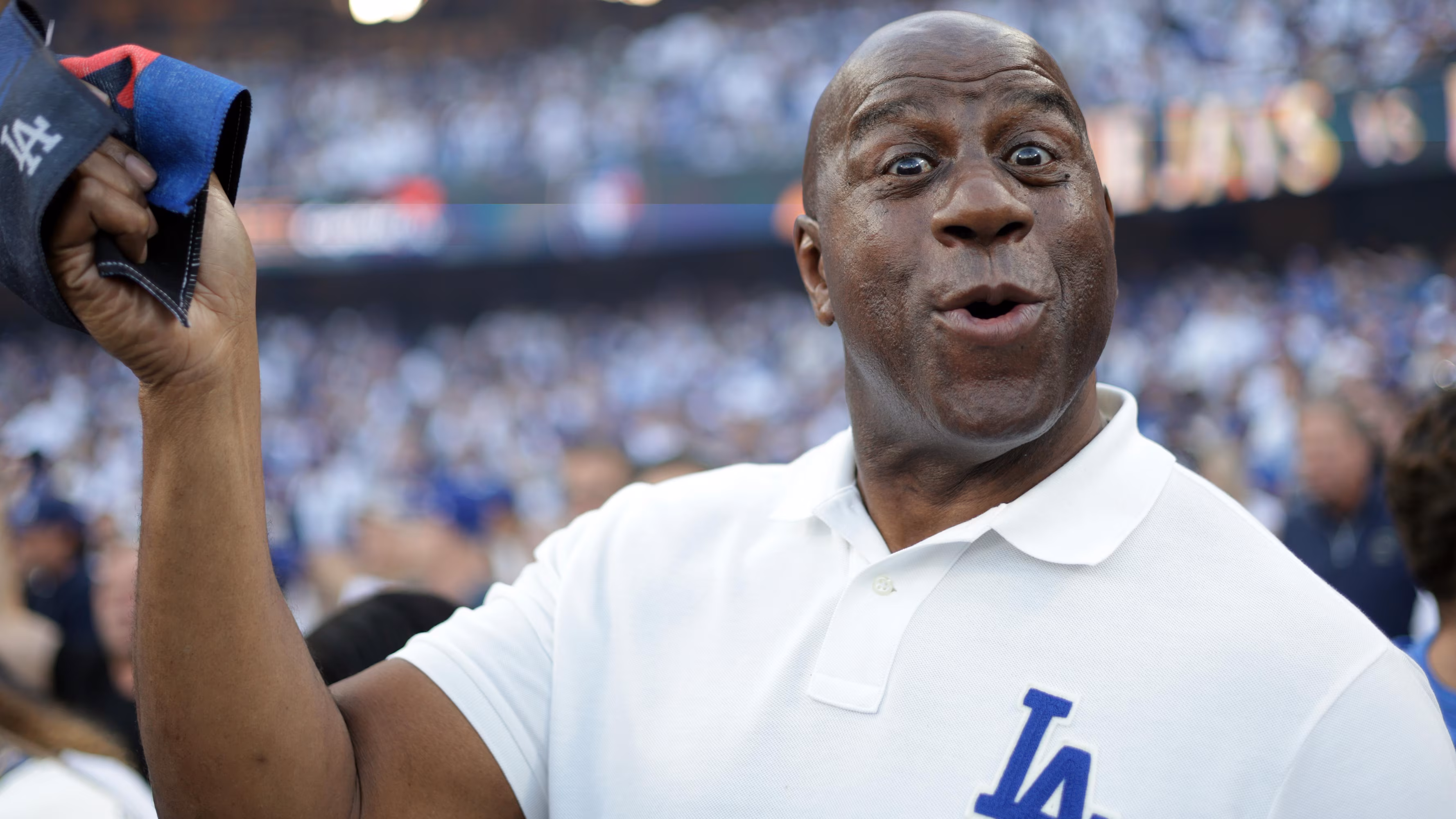 Kevin Gausman Trolls Magic Johnson's Tweet About Blue Jays vs. Dodgers World Series G5
