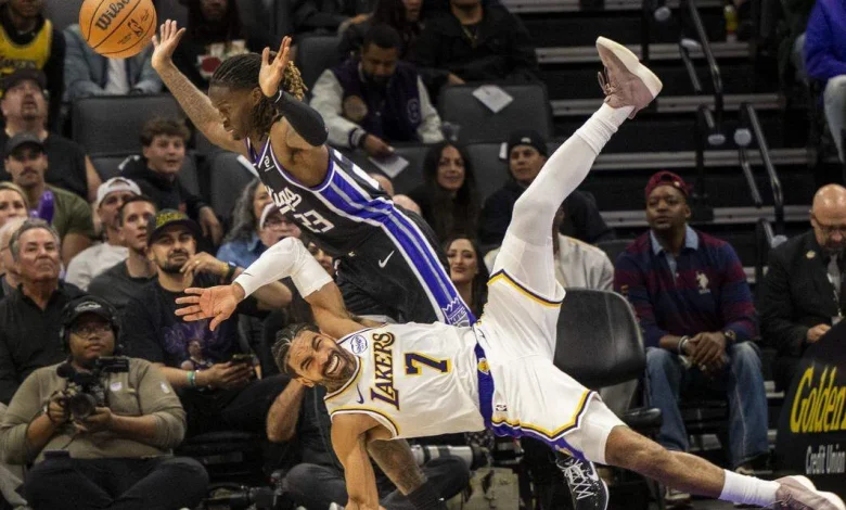 Kings call out ‘crazy’ free-throw disparity after controversial loss to Lakers