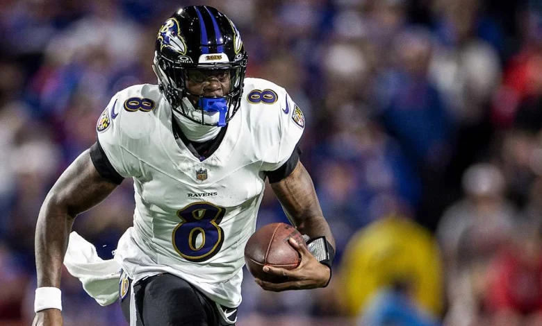 Lamar Jackson Ready for Return. Here's Who the Healthy Ravens Scratched.