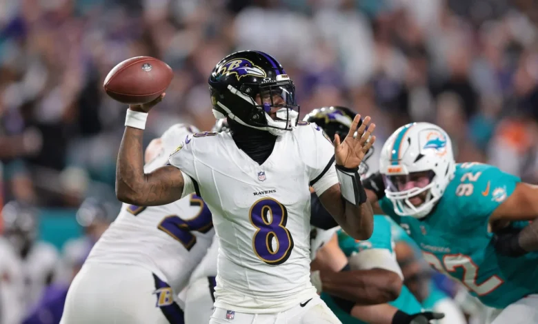 Lamar Jackson throws a fourth touchdown