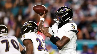 Lamar Jackson’s third TD pass gives Ravens a 21-6 lead