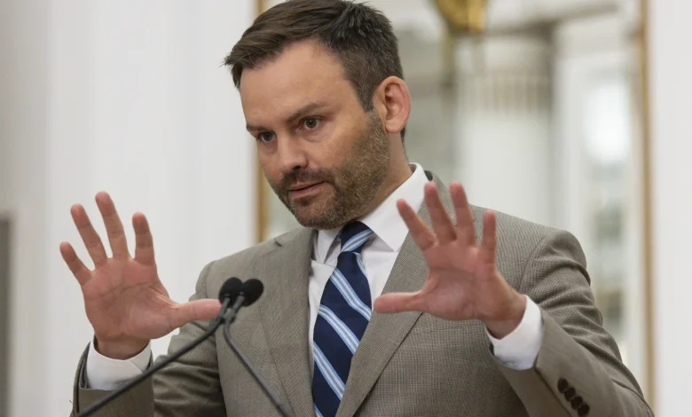 Le référendum rebondit à l’Assemblée nationale, 30 ans après 1995