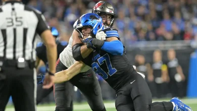 Lions, Aidan Hutchinson agree to 4-year contract extension