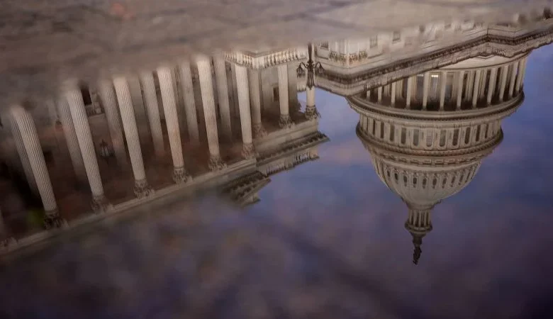 Live updates: SNAP benefits set to lapse this weekend as government shutdown stretches into day 31 | CNN Politics